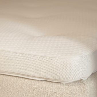 Topmadras Fjll 220x220 - Nordic Dream Senge